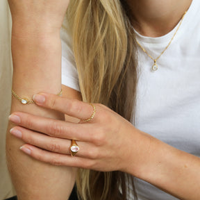 Mother of pearl bracelet